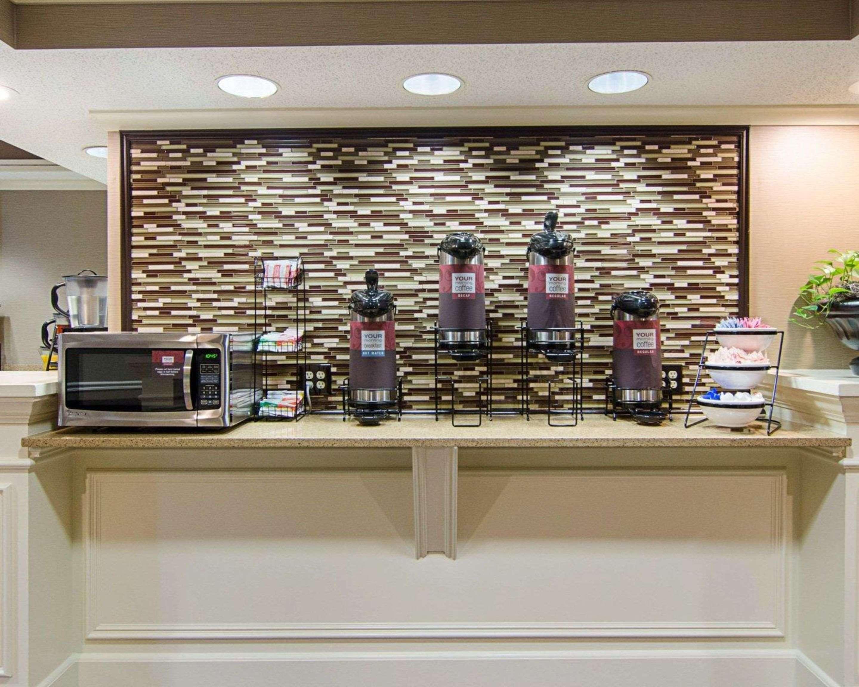 Quality Inn & Suites Little Rock West Экстерьер фото