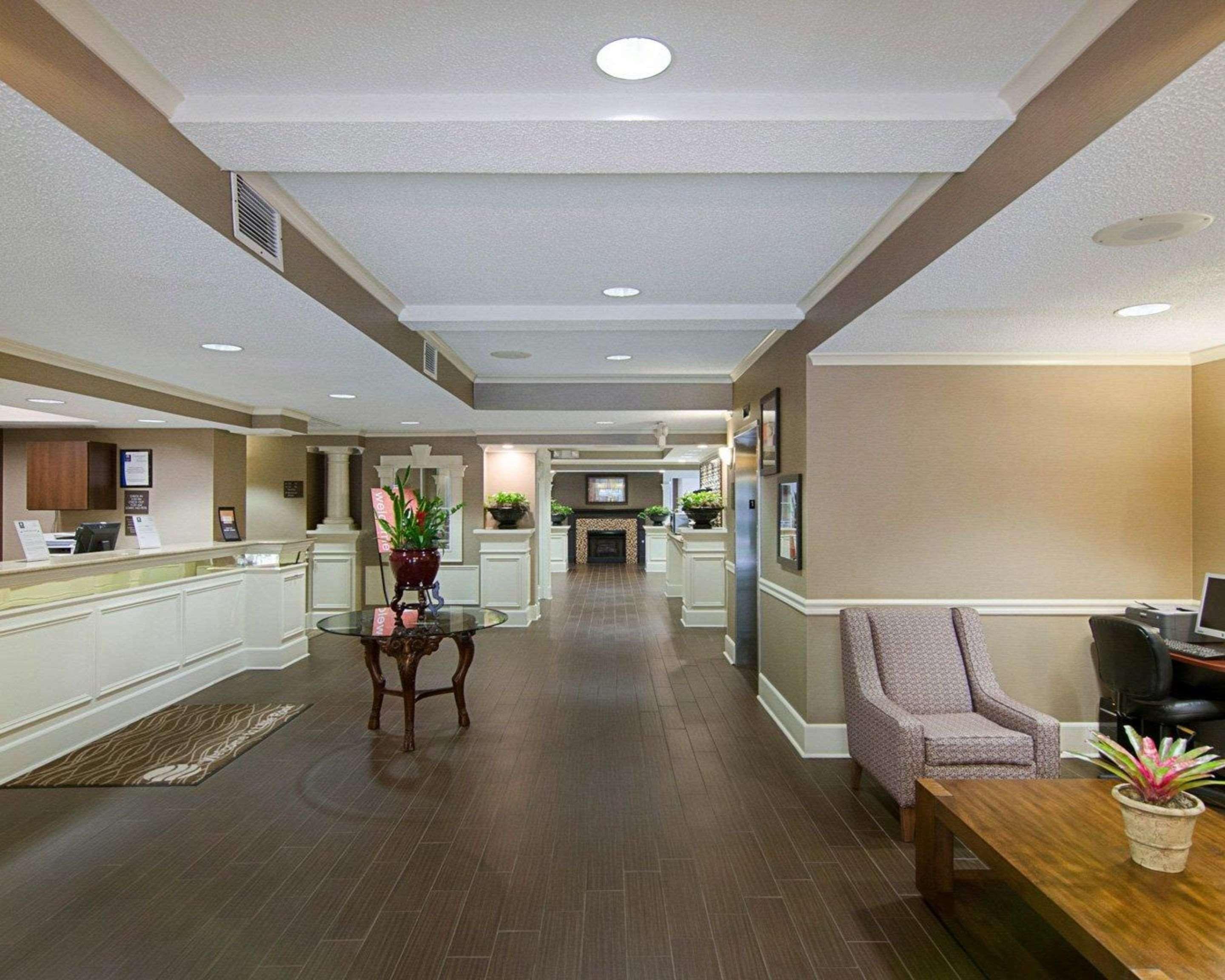 Quality Inn & Suites Little Rock West Экстерьер фото